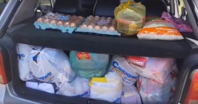 Doações de alimentos vieram de cidades da região