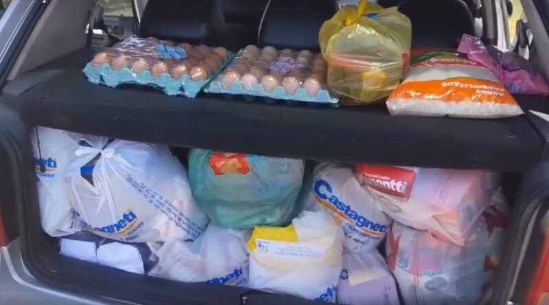 Doações de alimentos vieram de cidades da região