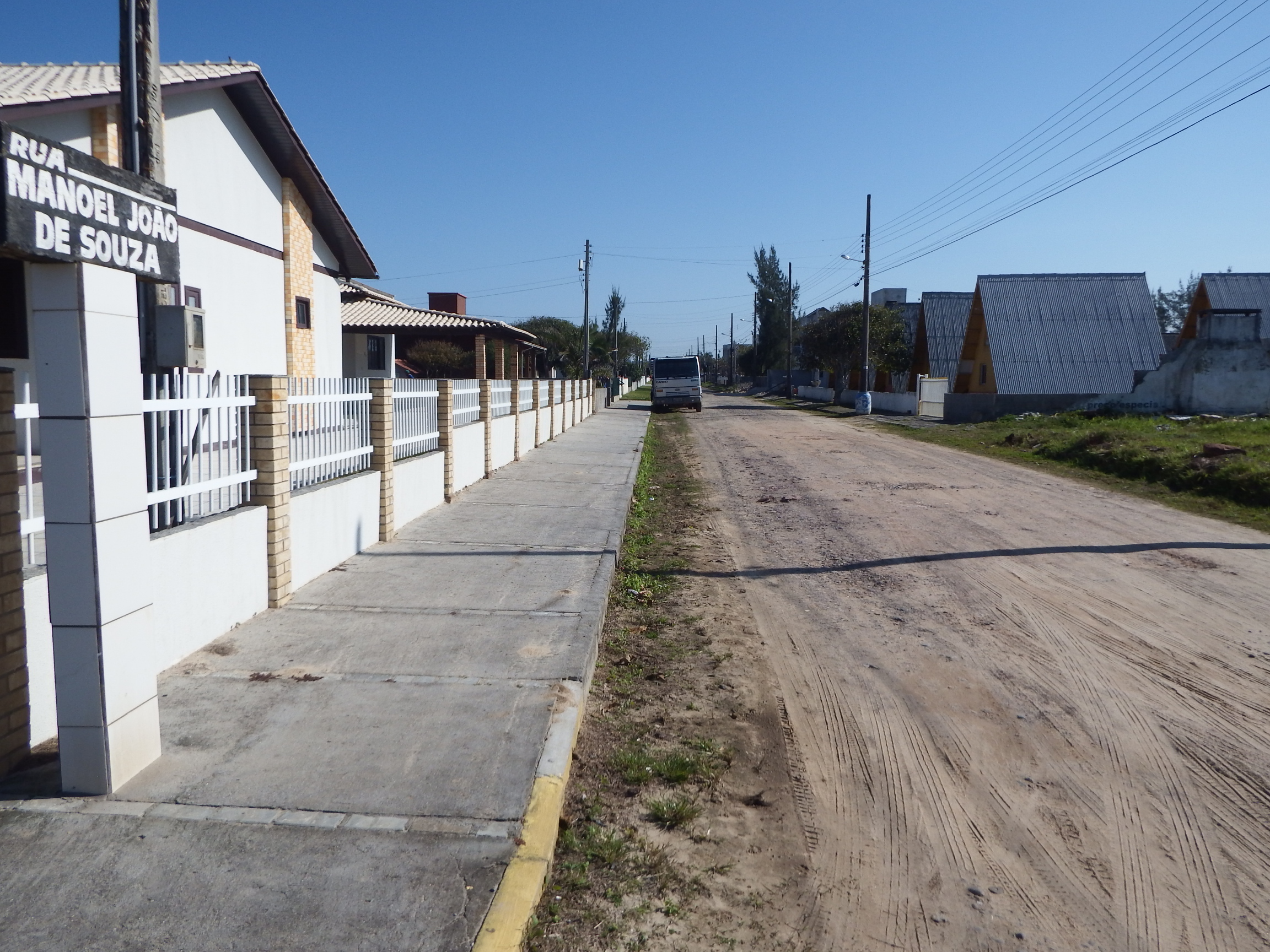 Rua receberá lajotas da avenida Beira Mar Norte