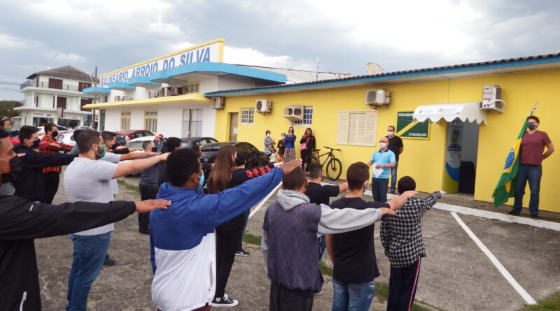 Cerimônia ocorreu em frente a sede da JSM